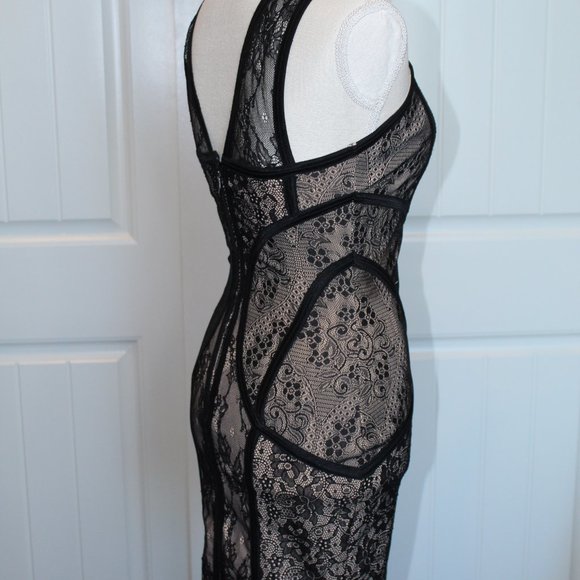 Beautiful Black Lacy Fitted Dress - Picture 5 of 8